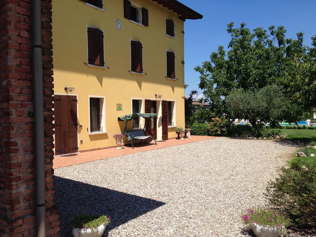 Agriturismo Trebis Volta Mantovana Bagian luar foto