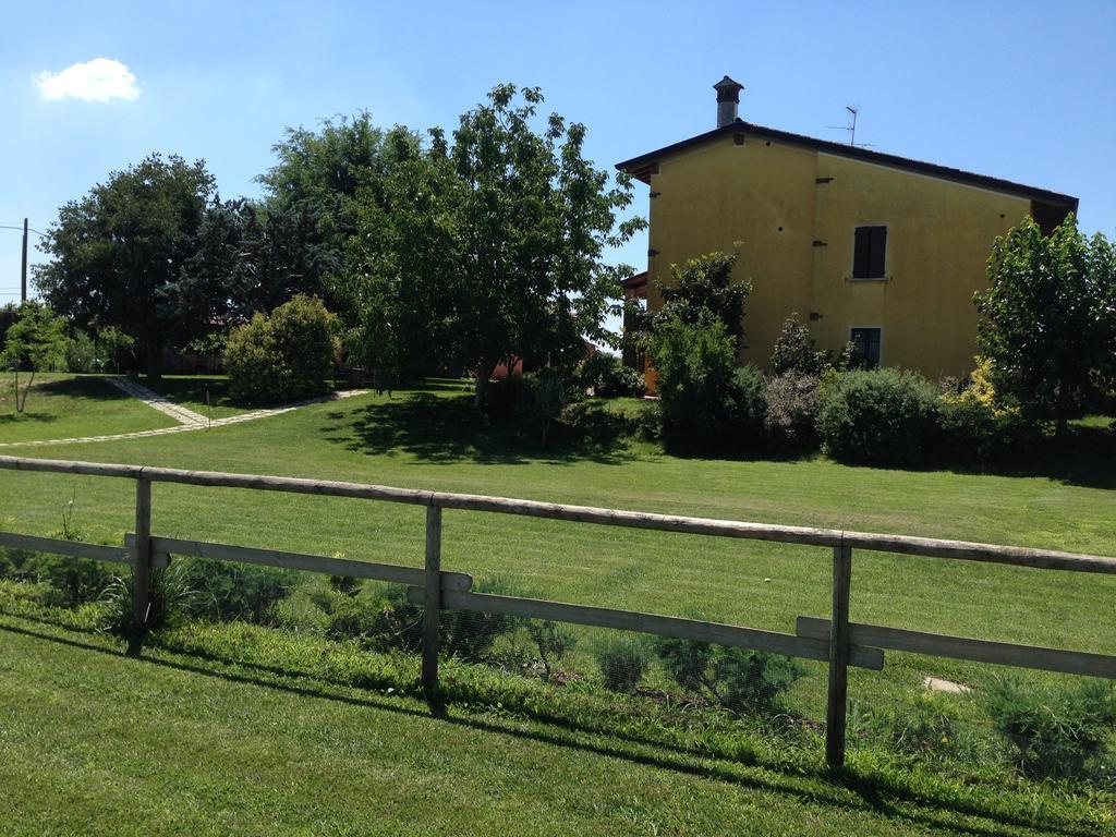 Agriturismo Trebis Volta Mantovana Bagian luar foto