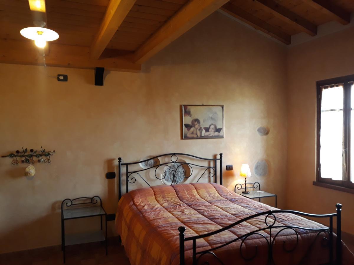 Agriturismo Trebis Volta Mantovana Bagian luar foto