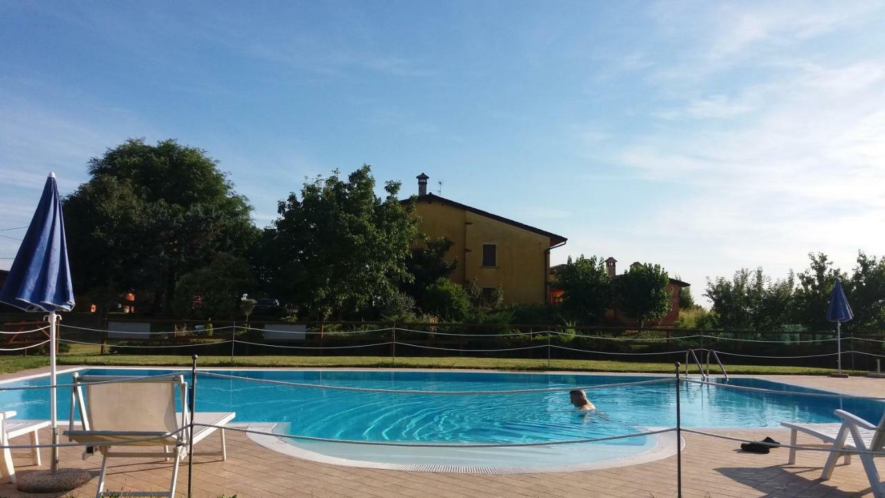 Agriturismo Trebis Volta Mantovana Ruang foto