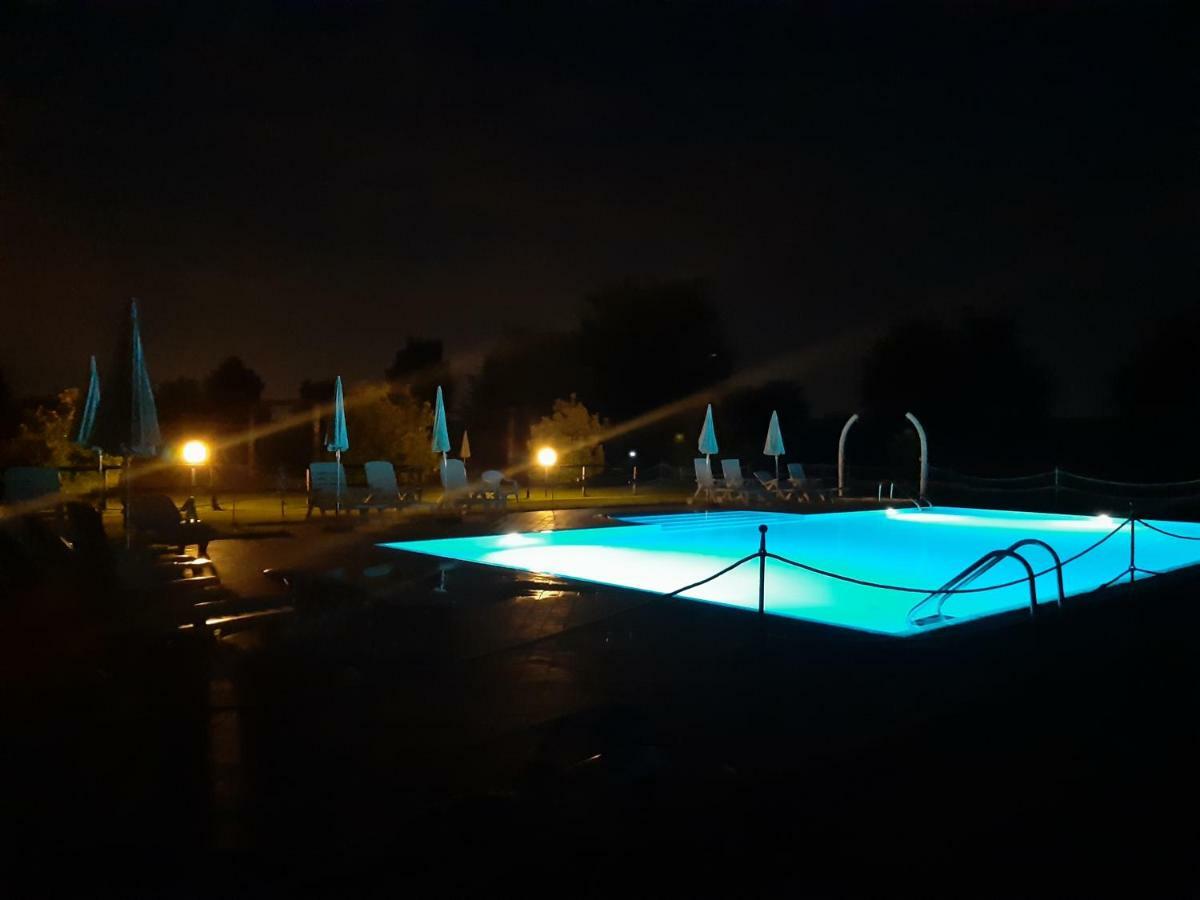 Agriturismo Trebis Volta Mantovana Bagian luar foto